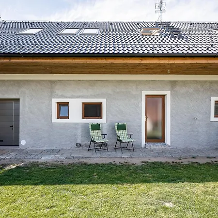Nyaraló Kozárovice